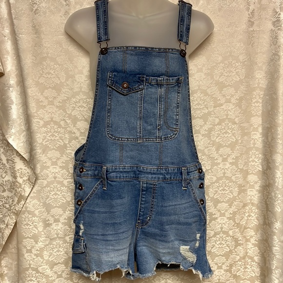 No Boundaries Denim - Overall Shorts Denim